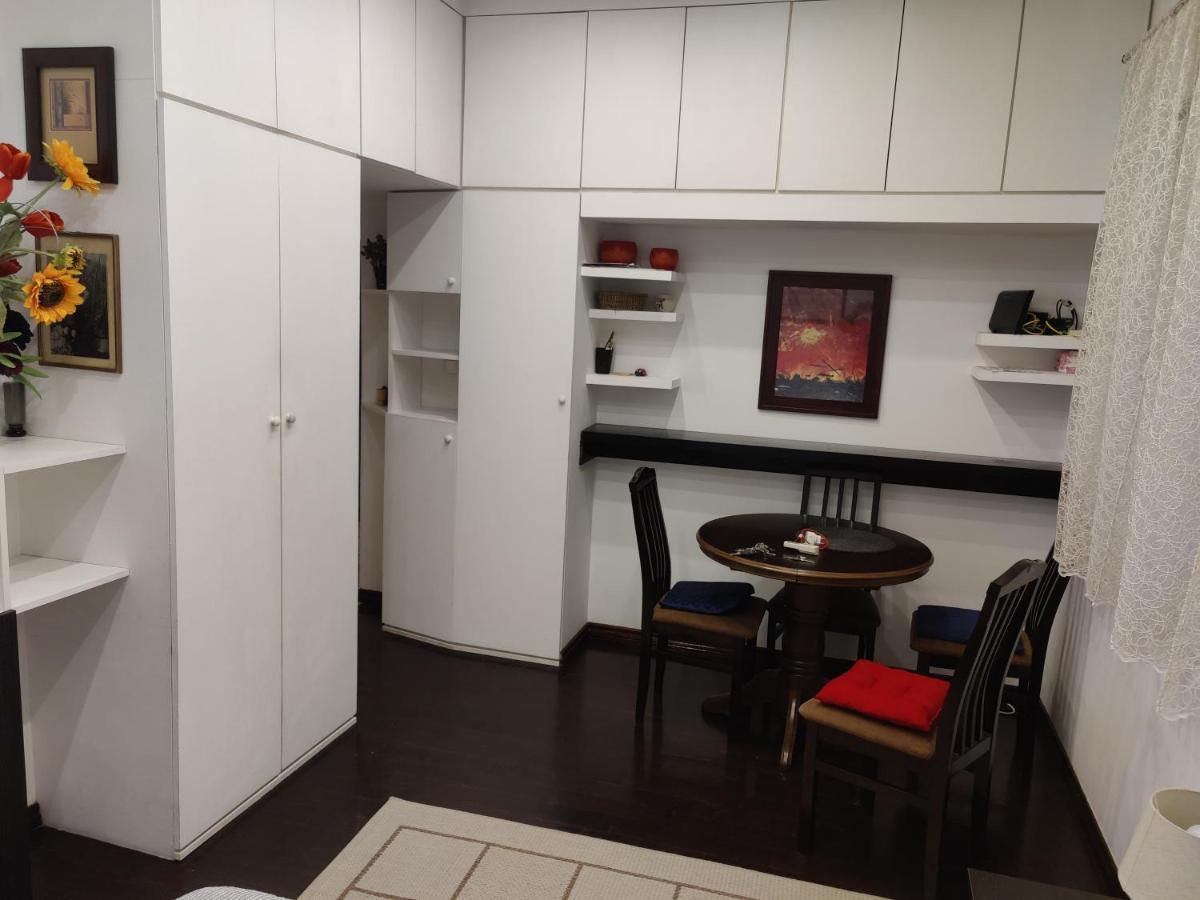 בלגרד Slavija Square Apartment Cvetni Trg מראה חיצוני תמונה
